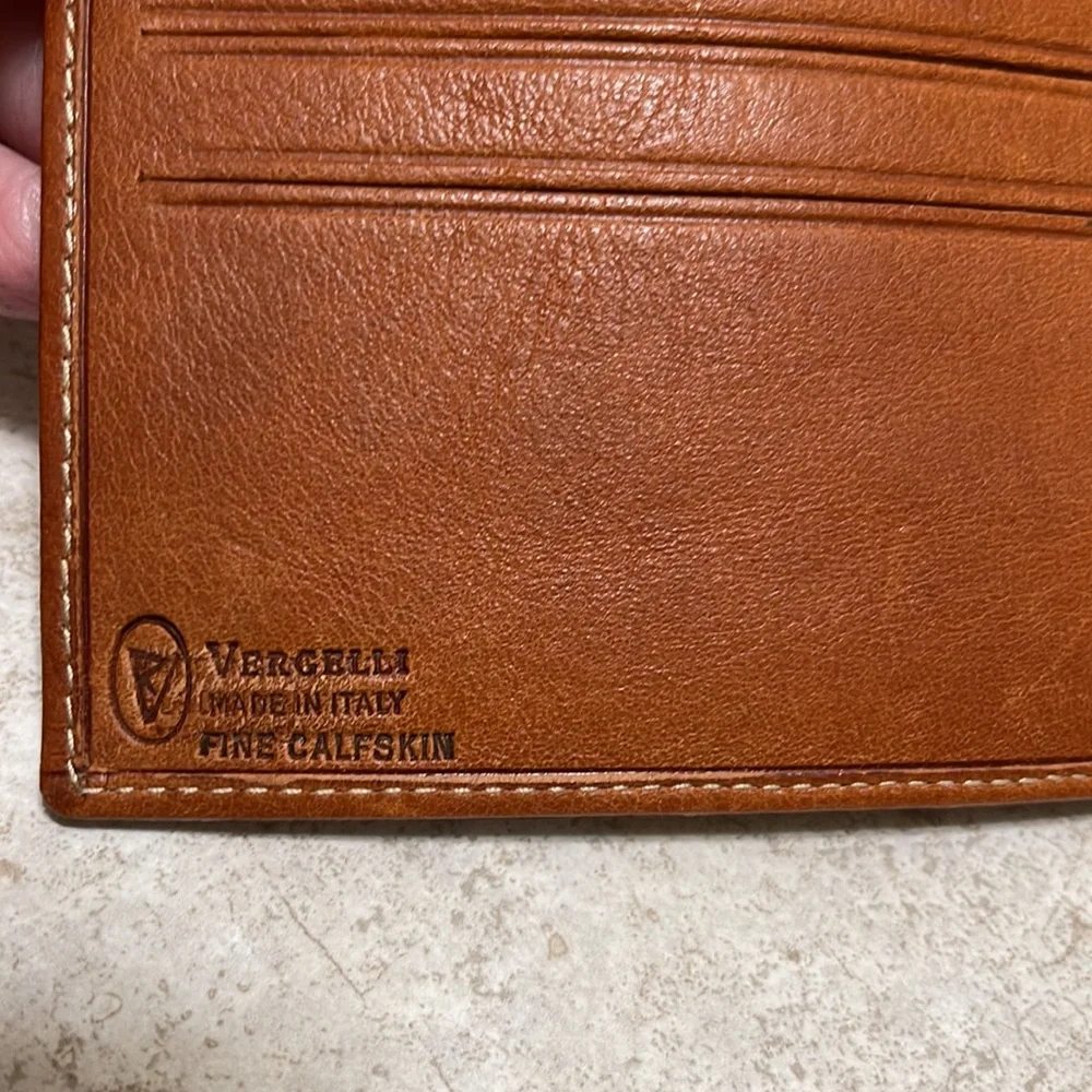 BNWOT VINTAGE AEROPOSTALE TAN & SADDLE BROWN LEATHER AIRPLANE BIFOLD WAL…